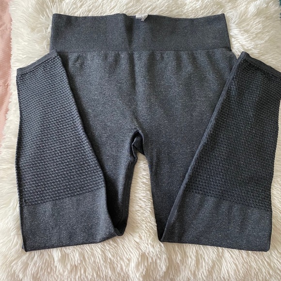 Leggings - Picture 2 of 2